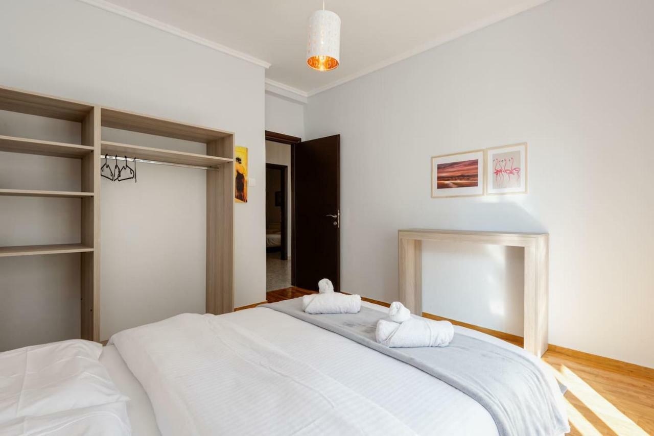Apartment Upscale And Spacious 3br